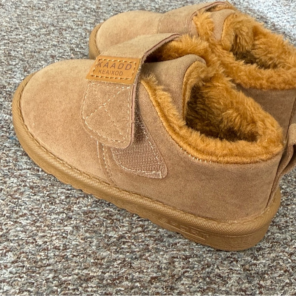 Toddler Girls Snow Boots Non-Slip Rubber Fleece Lined Low-Top with Closure Sz 6 - Picture 11 of 15